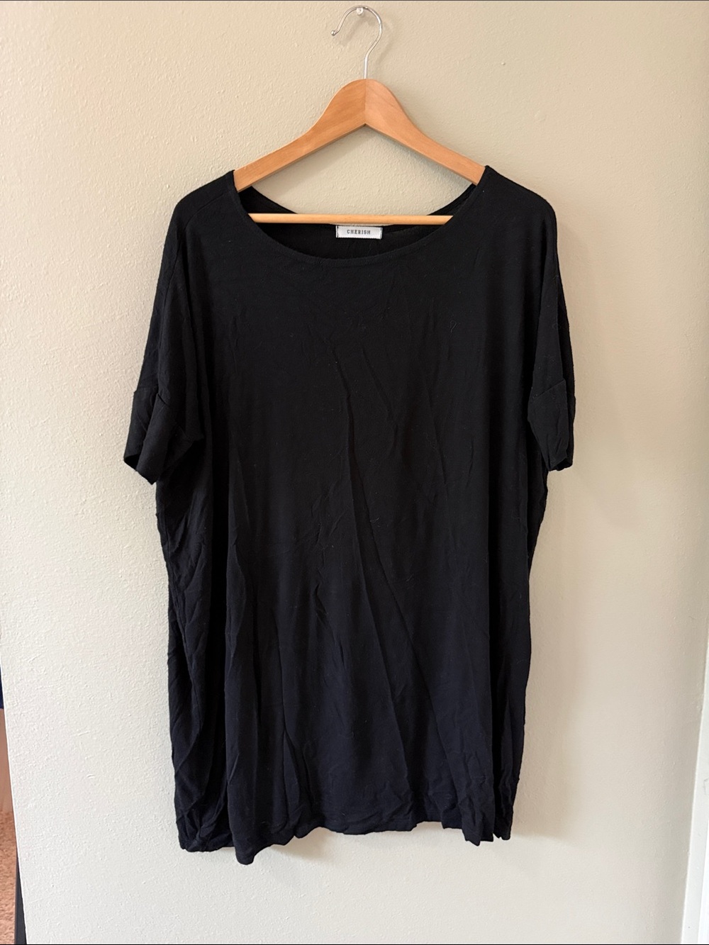 Women’s Black Short Sleeve Crewneck Dress Tee